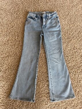 Good American Flared Jeans 4/27